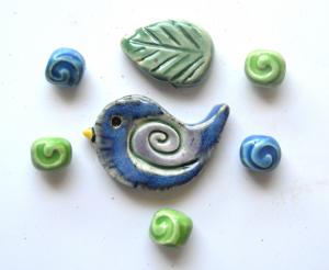 Stoneware Bird Bead Set